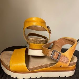 Josef Seibel Strappy cork platform